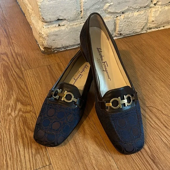 Salvatore Ferragamo | Shoes | Salvatore Ferragamo Womens 85  display picture 1